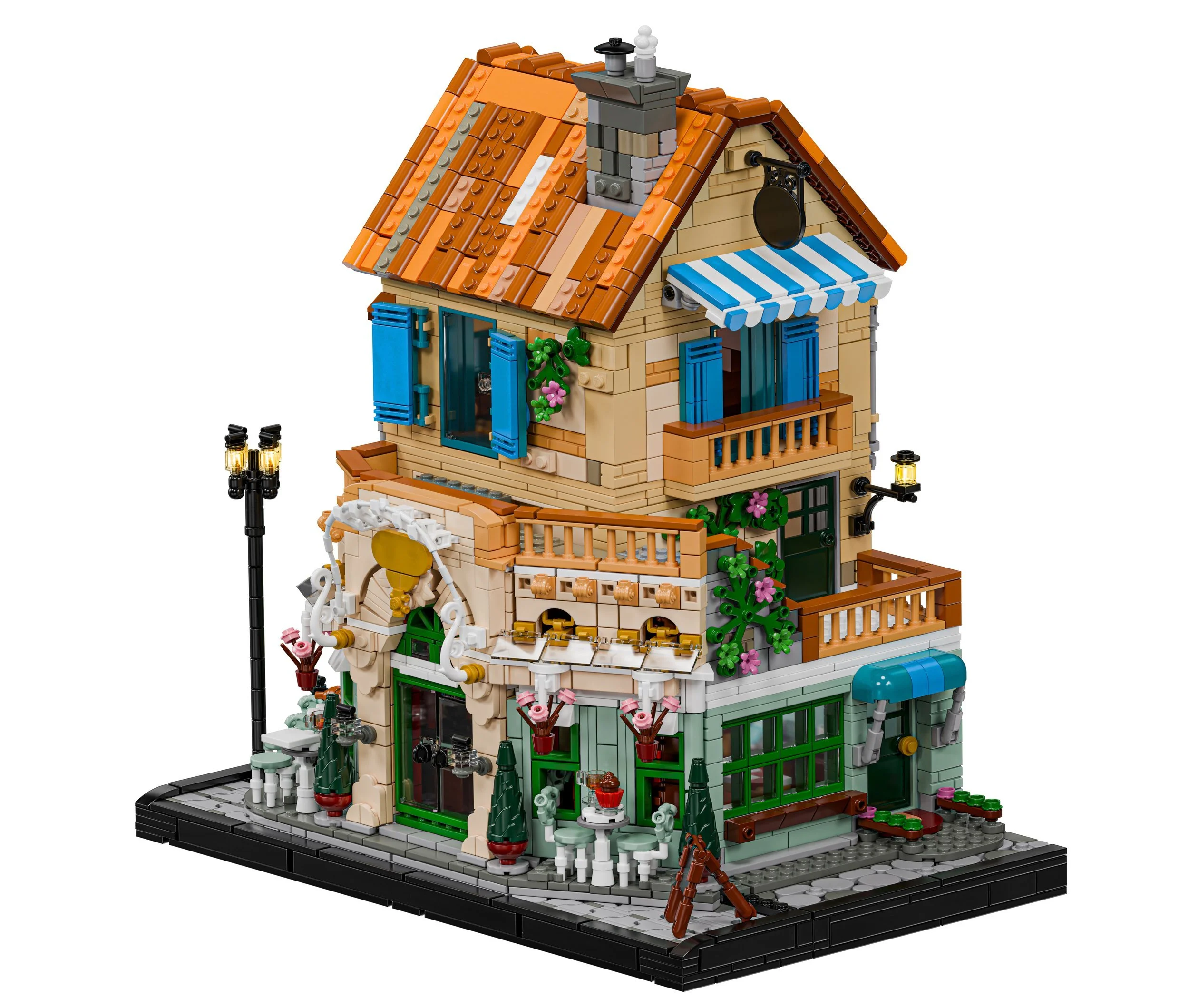 Expanding and Reimagining the LEGO French Café - BrickNerd - All